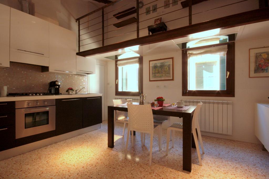 Appartement Biennale à Venise Extérieur photo